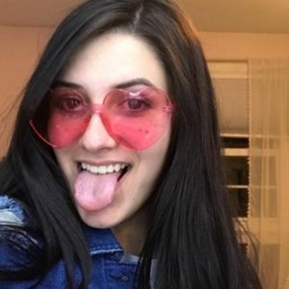 🍒 Heart💕 Sunglasses - Picture 6 of 9